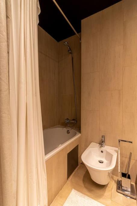 Apartamento Chiado Deluxe Terrace 3 Bedroom
