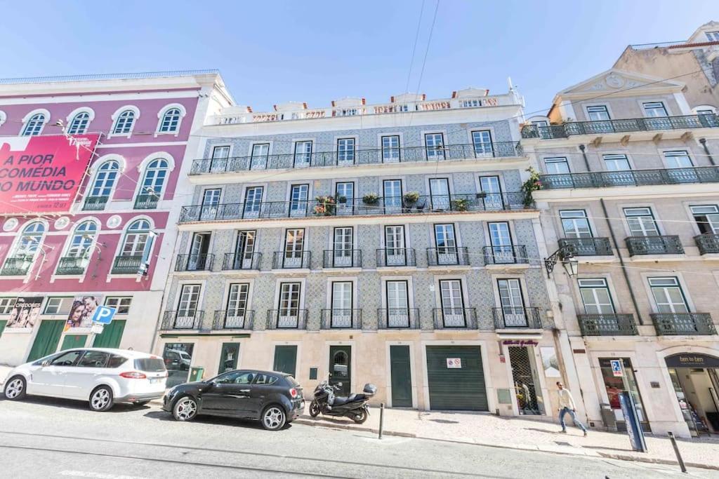 Apartamento Chiado Deluxe Terrace 3 Bedroom