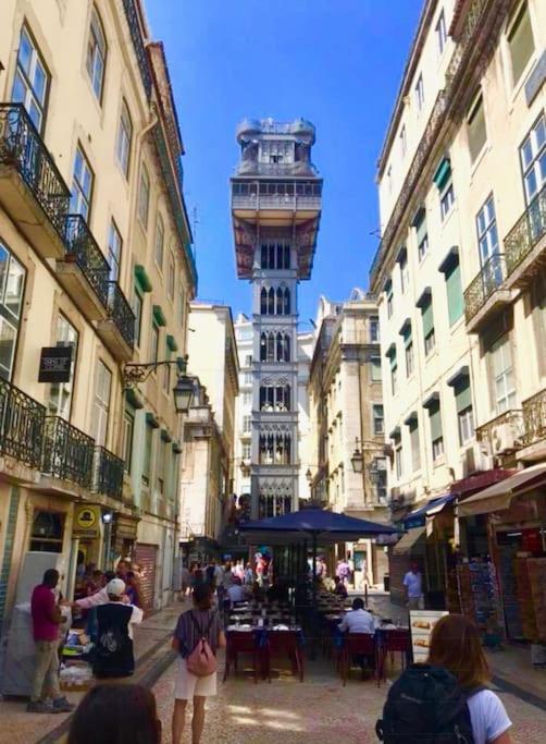 Charming Terrace Flat Center And Trendy Location * Lisboa