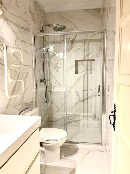 Apartamento Charming Terrace Flat Center And Trendy Location *