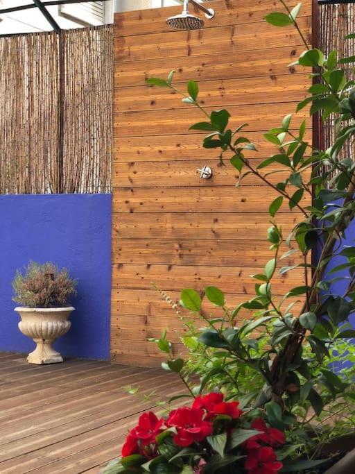 Charming Terrace Flat Center And Trendy Location Apartamento