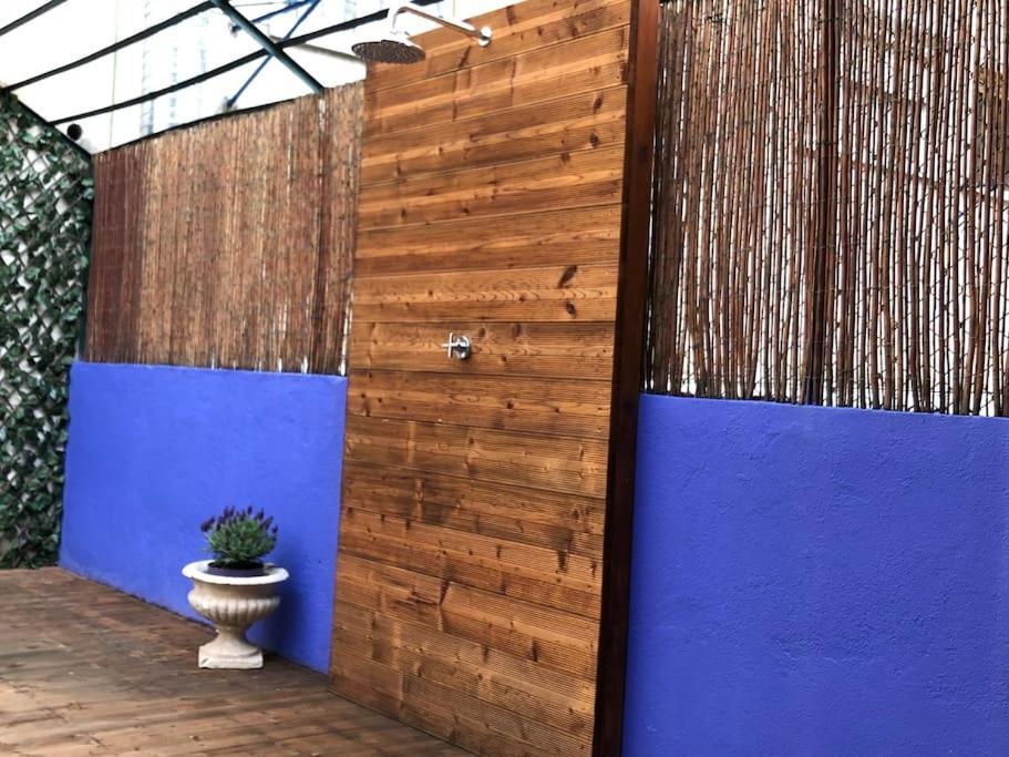 Charming Terrace Flat Center And Trendy Location Apartamento