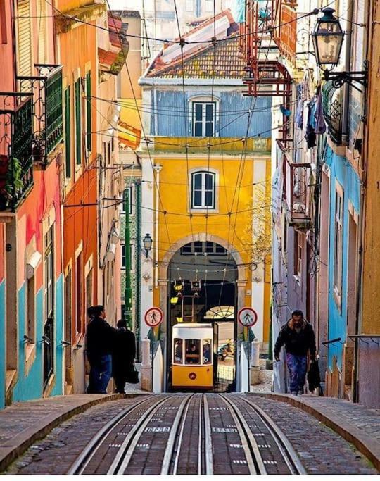 Charming Terrace Flat Center And Trendy Location Lisboa