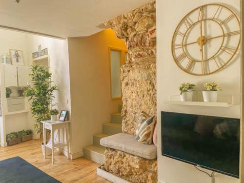 Historical Bica - 3 Bedroom Apartamento