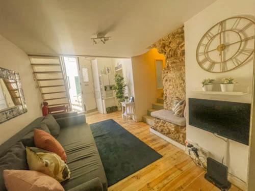 Historical Bica - 3 Bedroom * Lisboa