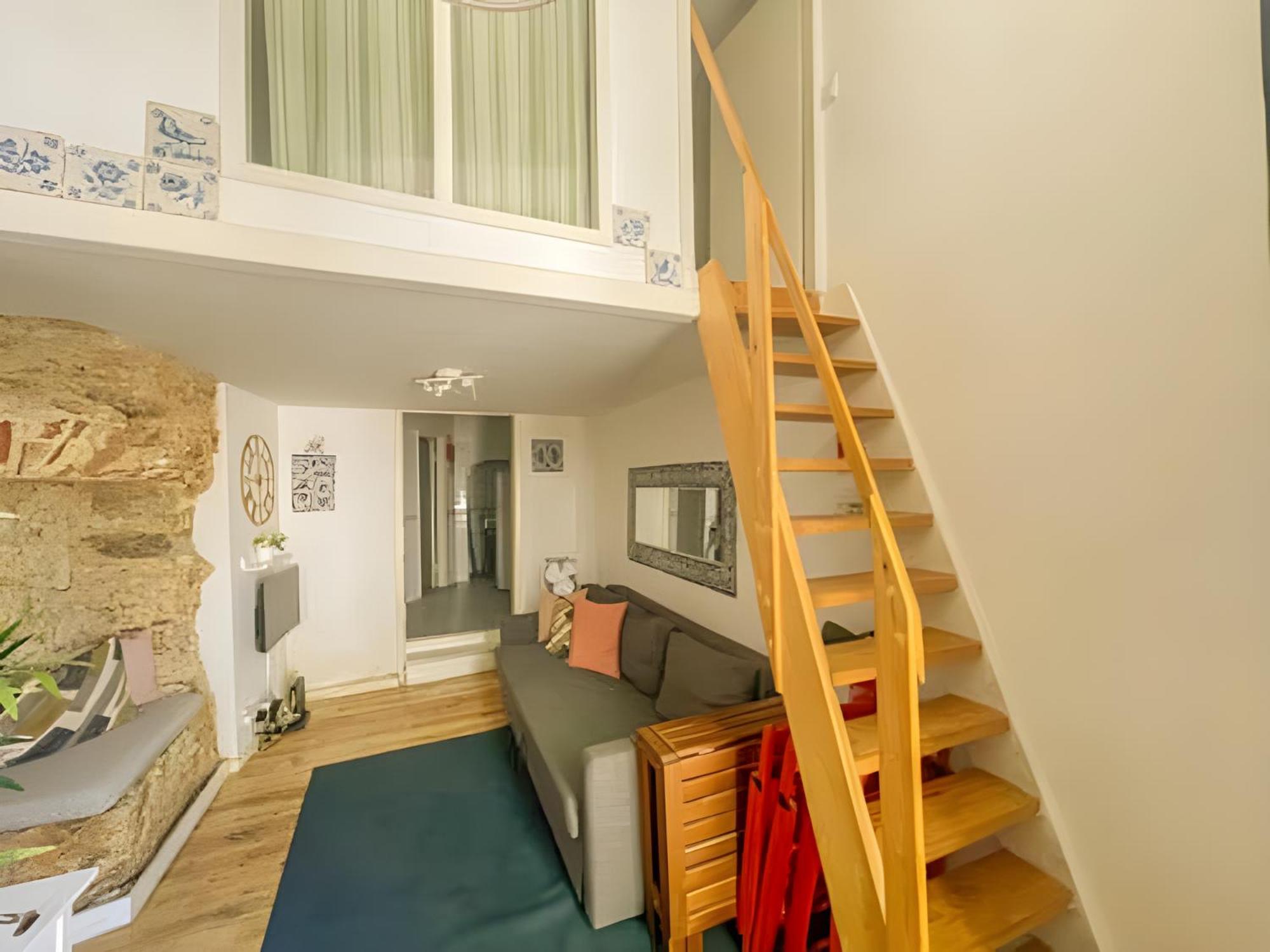 Historical Bica - 3 Bedroom Apartamento