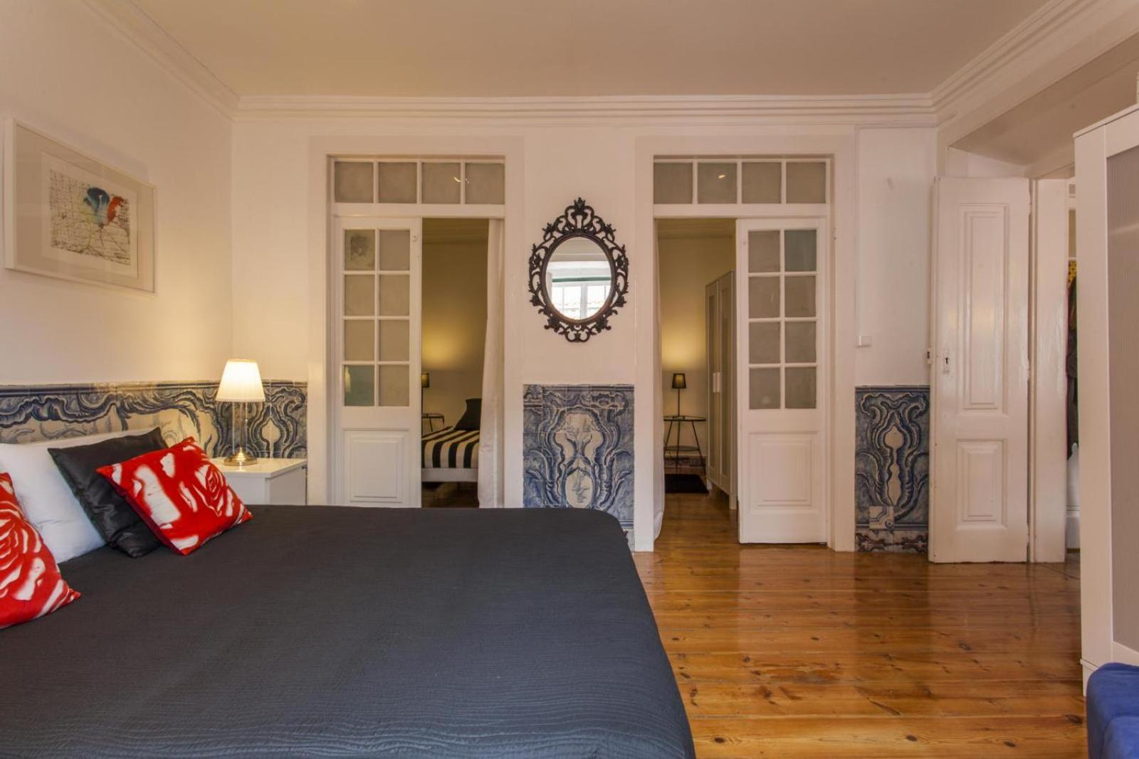 C2 Bairro Alto 18th Century Beautiful Apartamento *