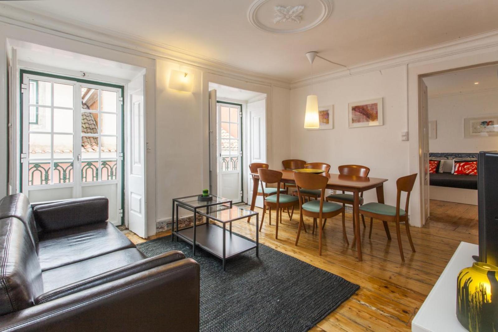 C2 Bairro Alto 18th Century Beautiful Apartamento *