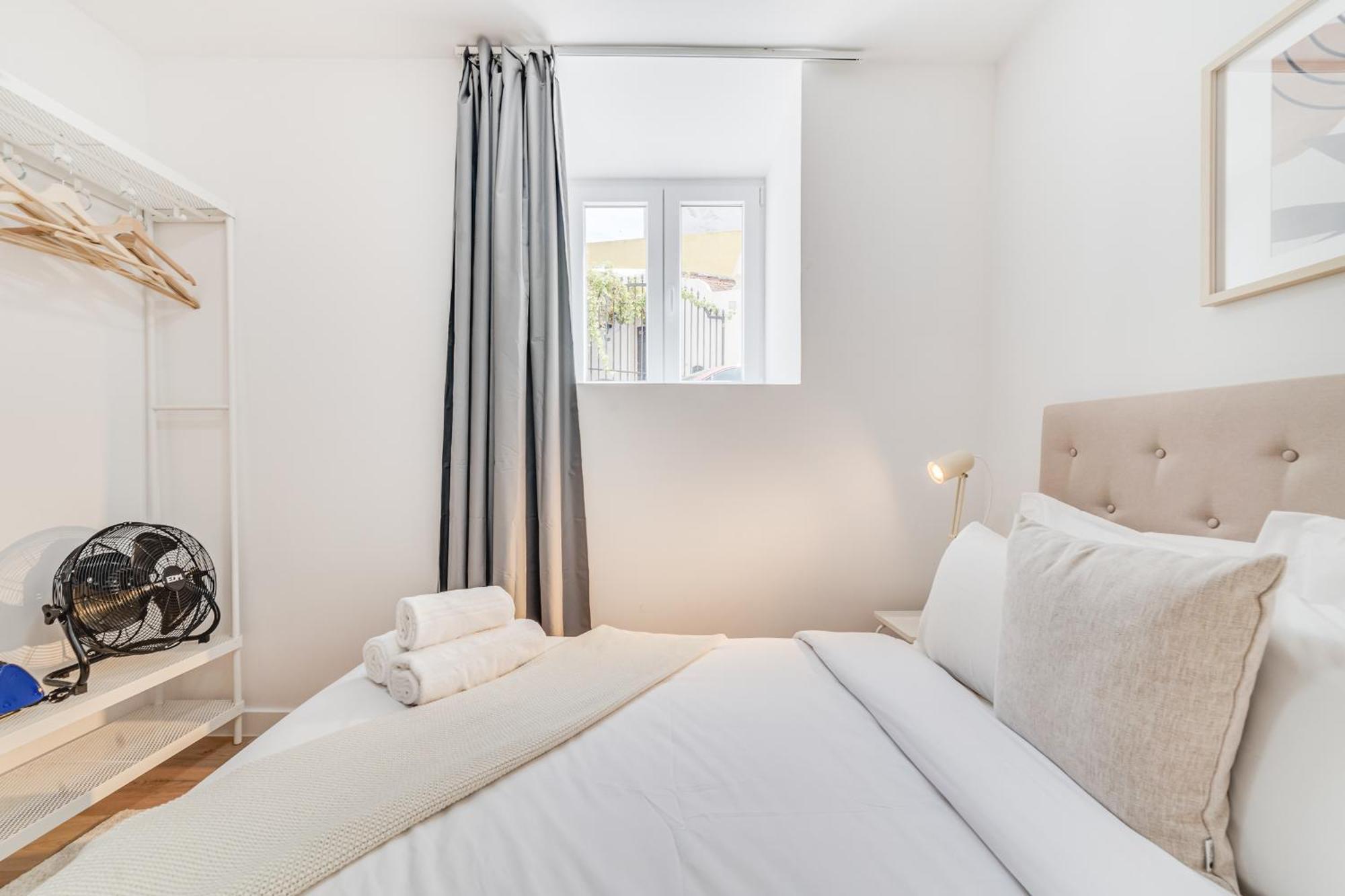 By The River - Alcantara Apartment Lisbon