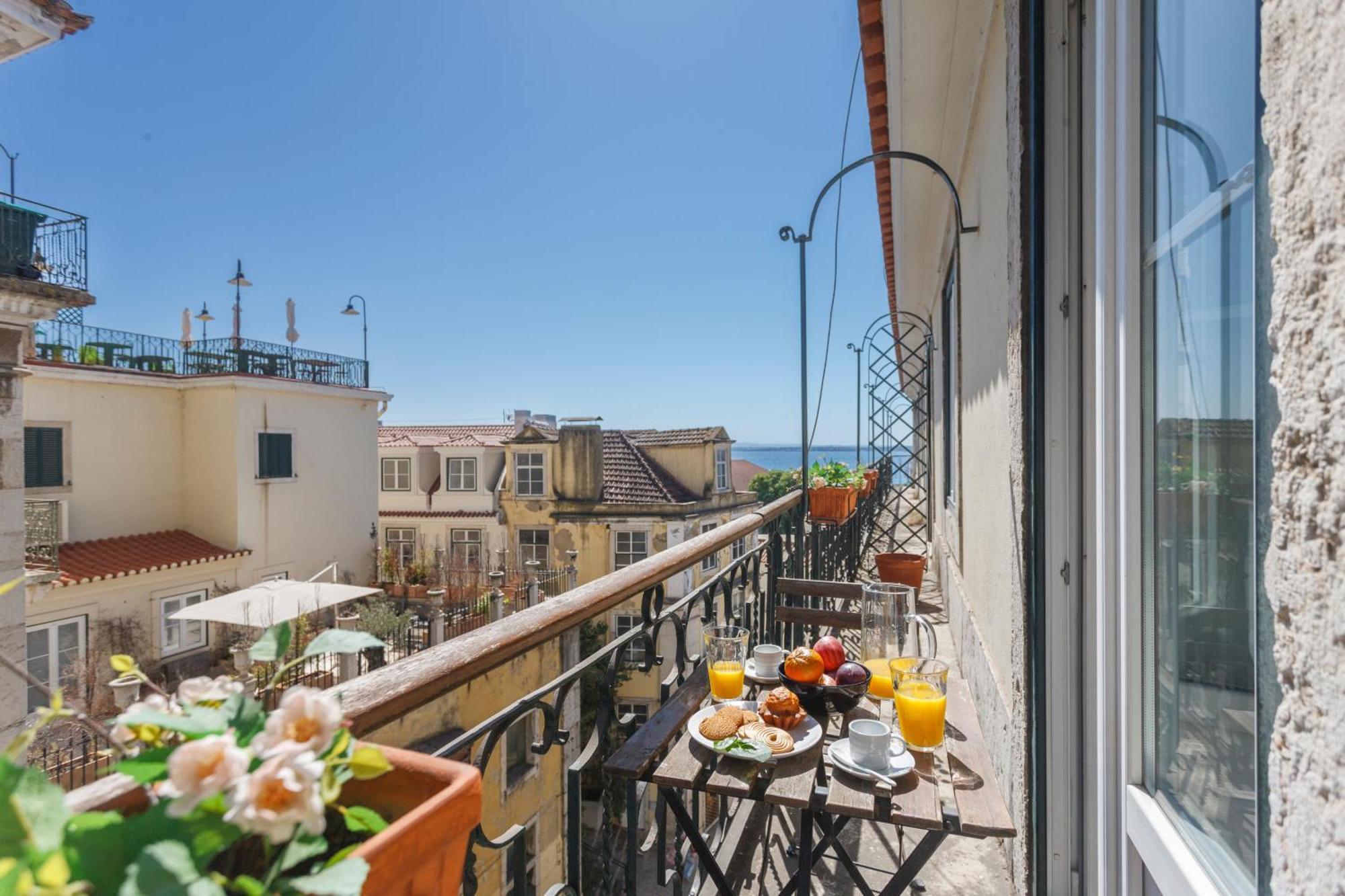 Baixa Chiado Luxury Bedrooms