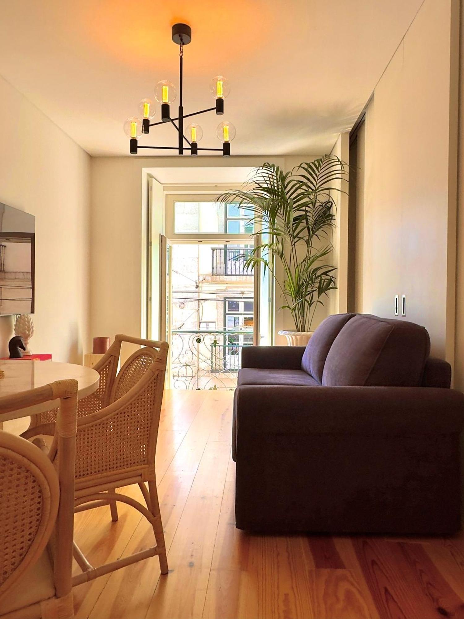 Apartamento Chiado Luxury Camoes