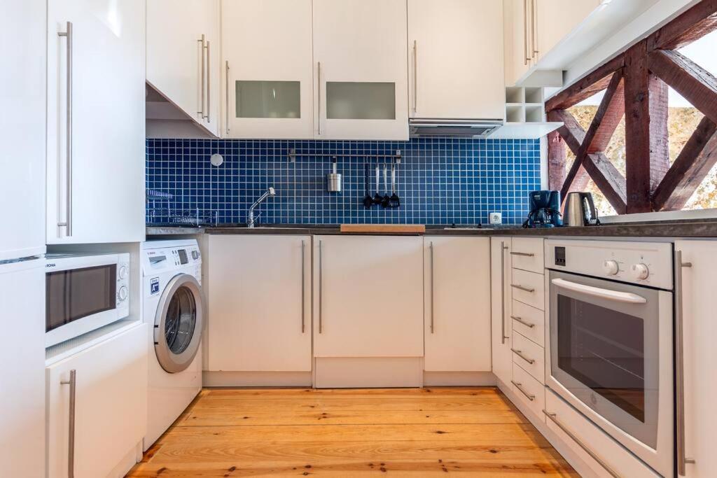 Apartamento 1br Downtown At Sao Mamede Lisboa