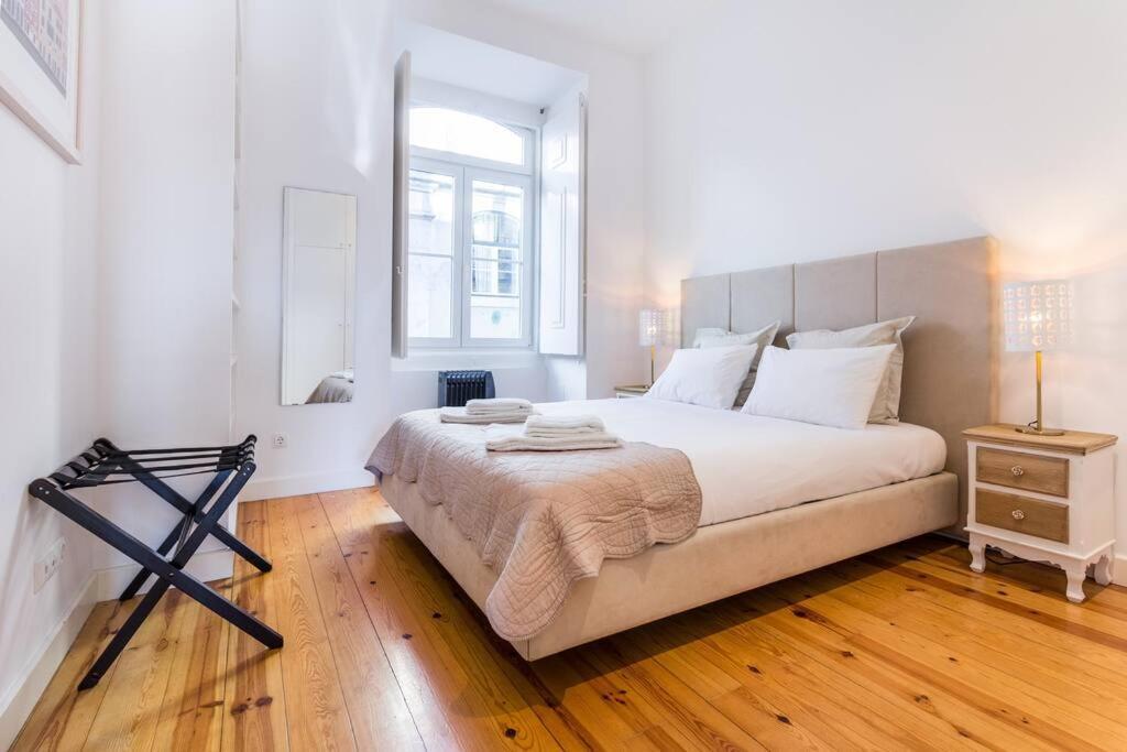 1br Downtown At Sao Mamede Lisboa