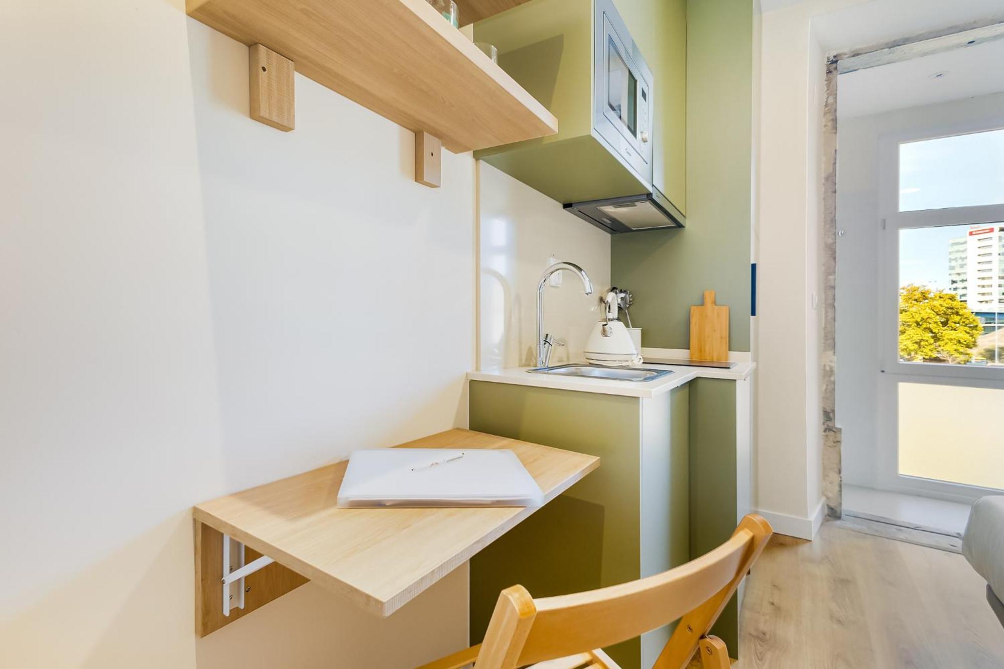 Metropolitan Living - Campolide Apartment