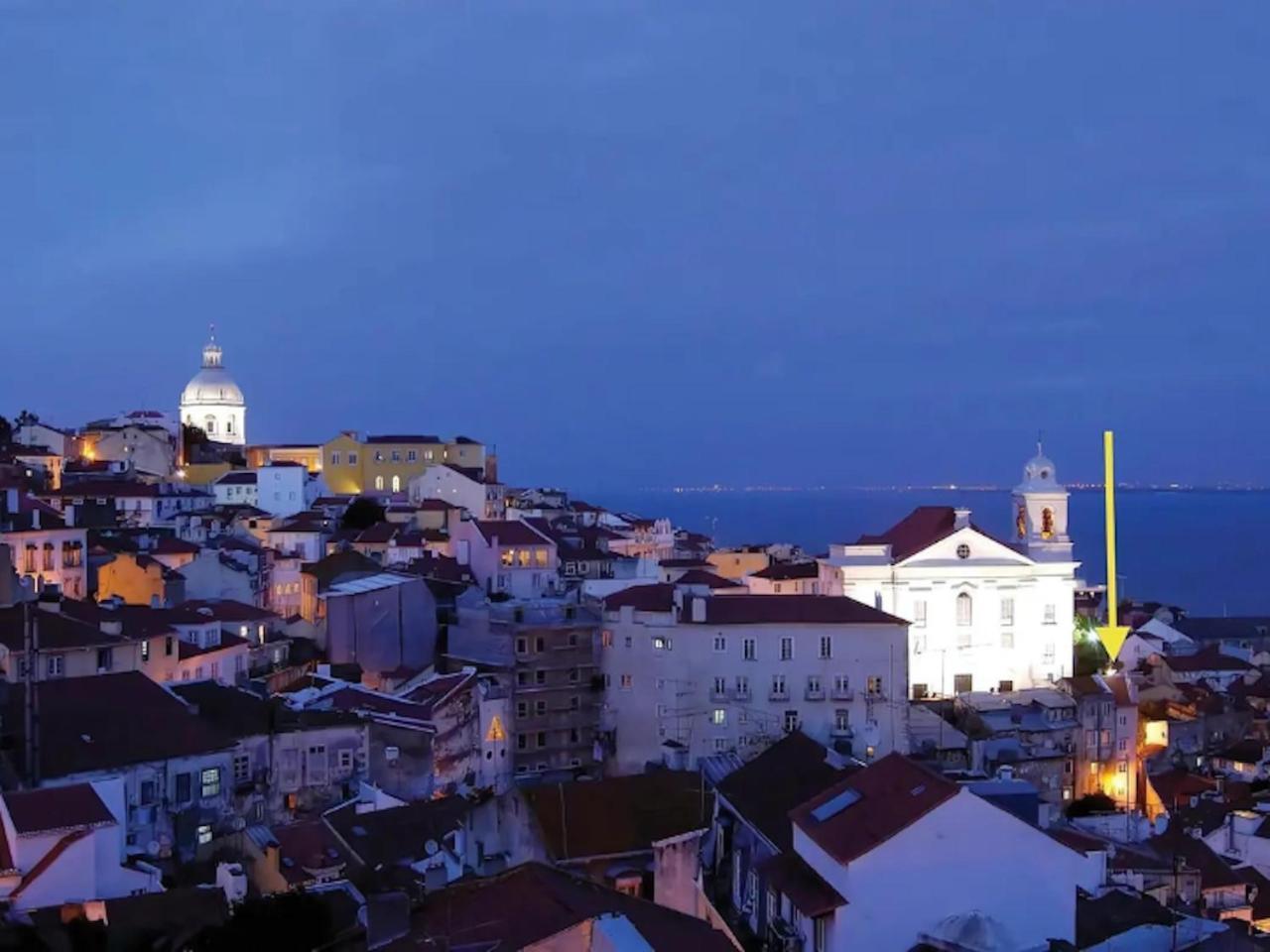 Stunning River View In Historic Alfama Apartamento *
