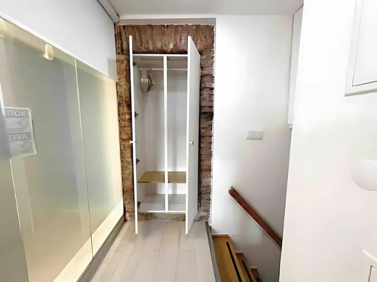 Stunning River View In Historic Alfama Apartamento