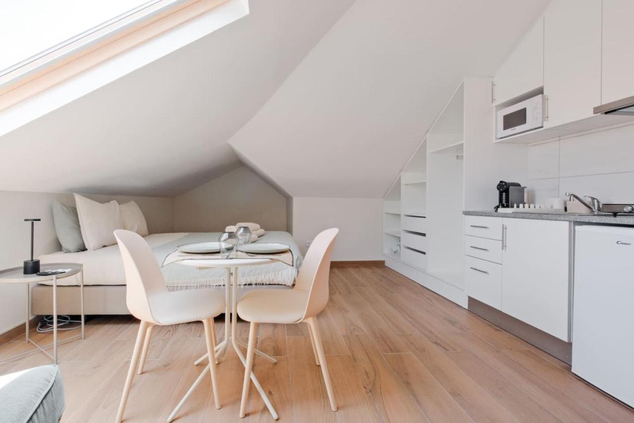Lovely Fully Equipped Near Subway N10 - Shared Bathroom With Another Lisboa