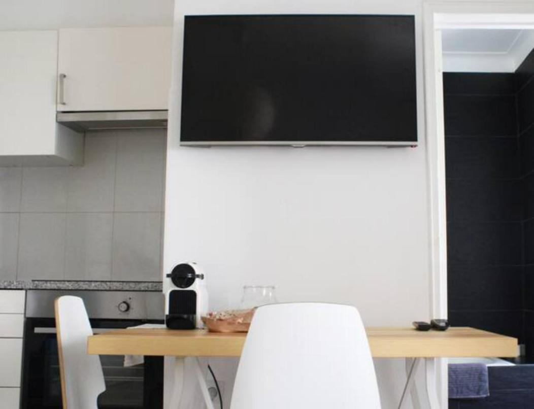 Apartamento Light And Comfortable Flat In The Center Lisboa