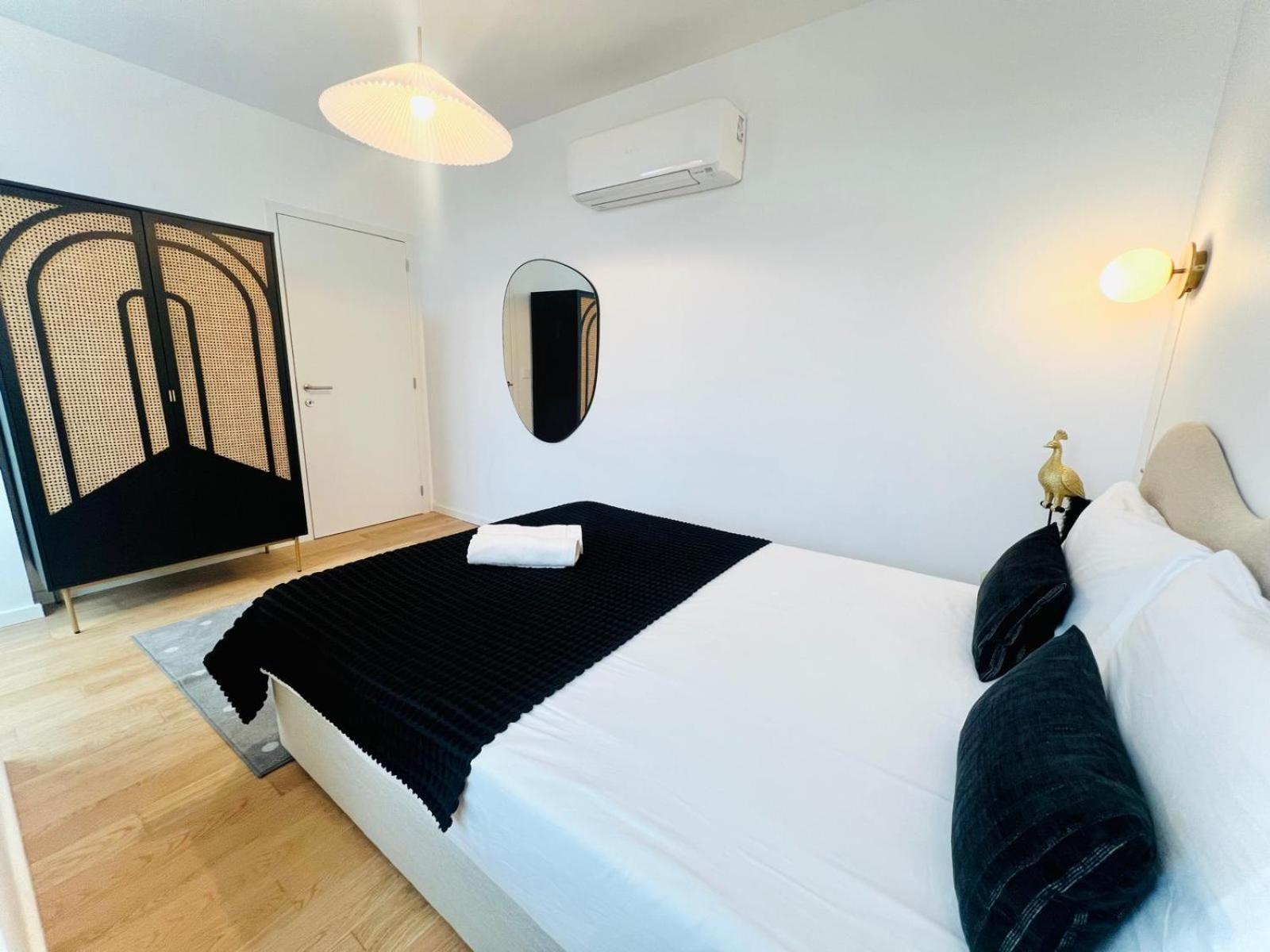 Pink House Ii Beautiful 2 Bedroom Flat In City Center Lisboa
