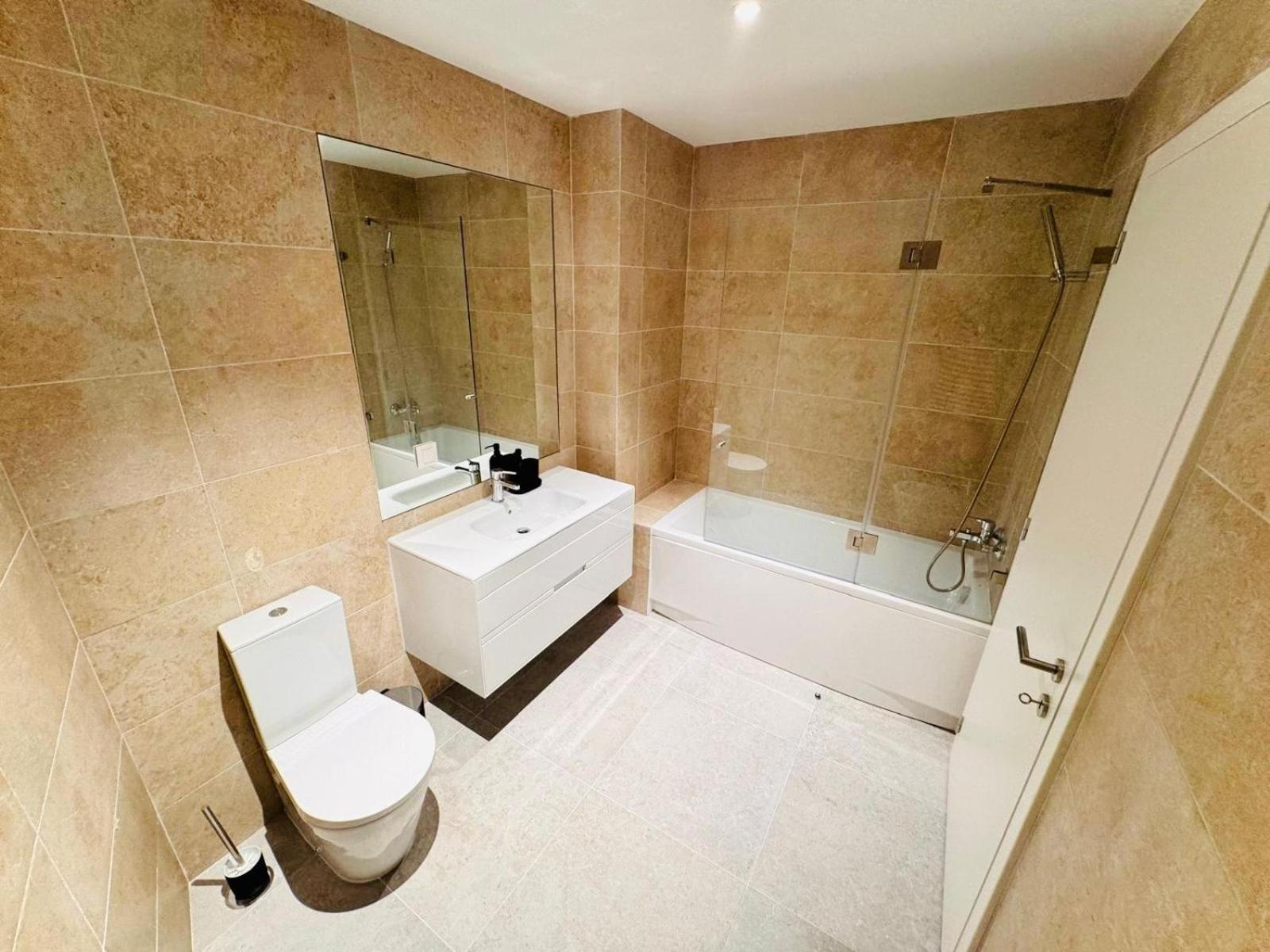 Pink House Ii Beautiful 2 Bedroom Flat In City Center * Lisboa