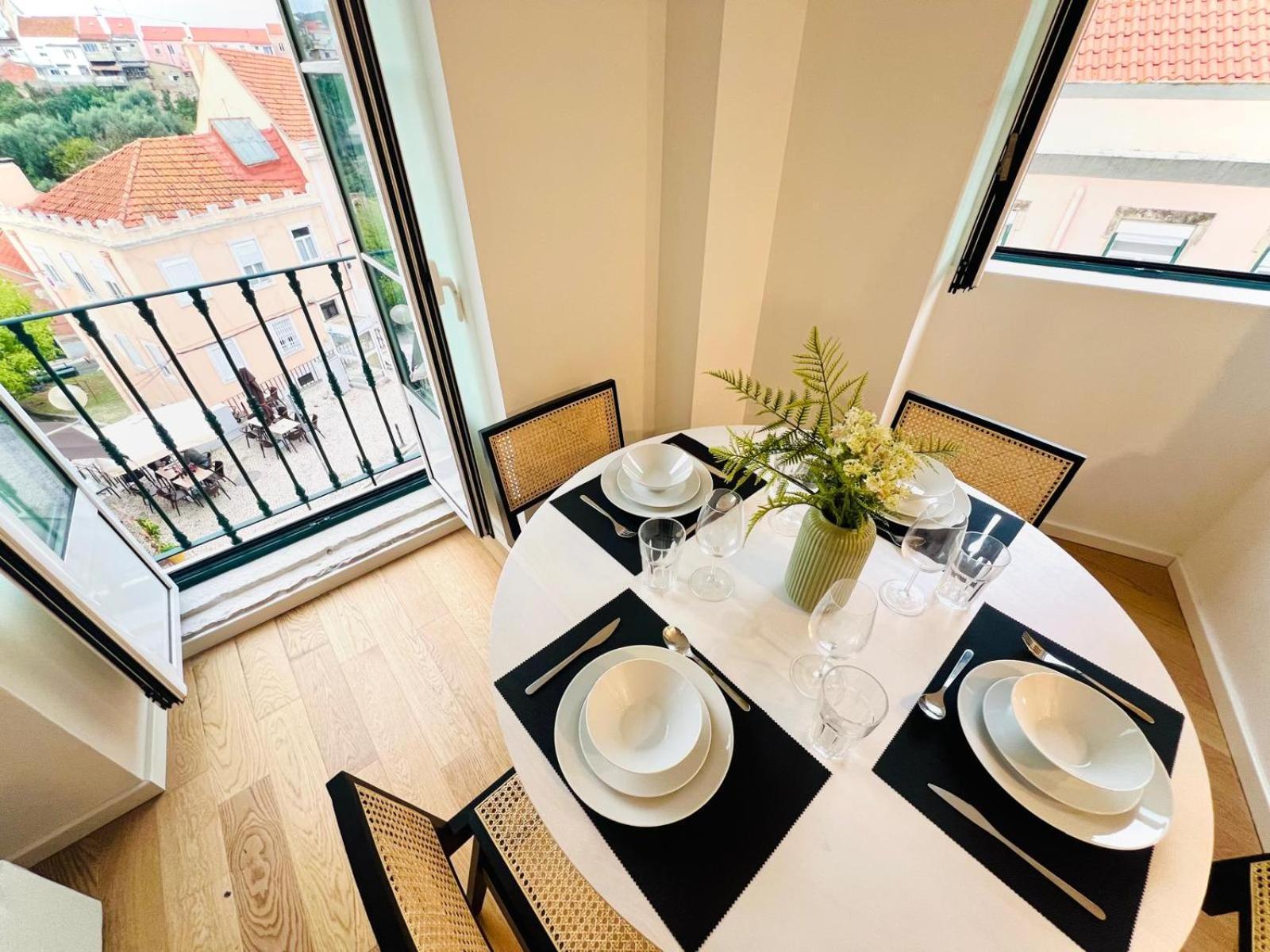 Pink House Ii Beautiful 2 Bedroom Flat In City Center