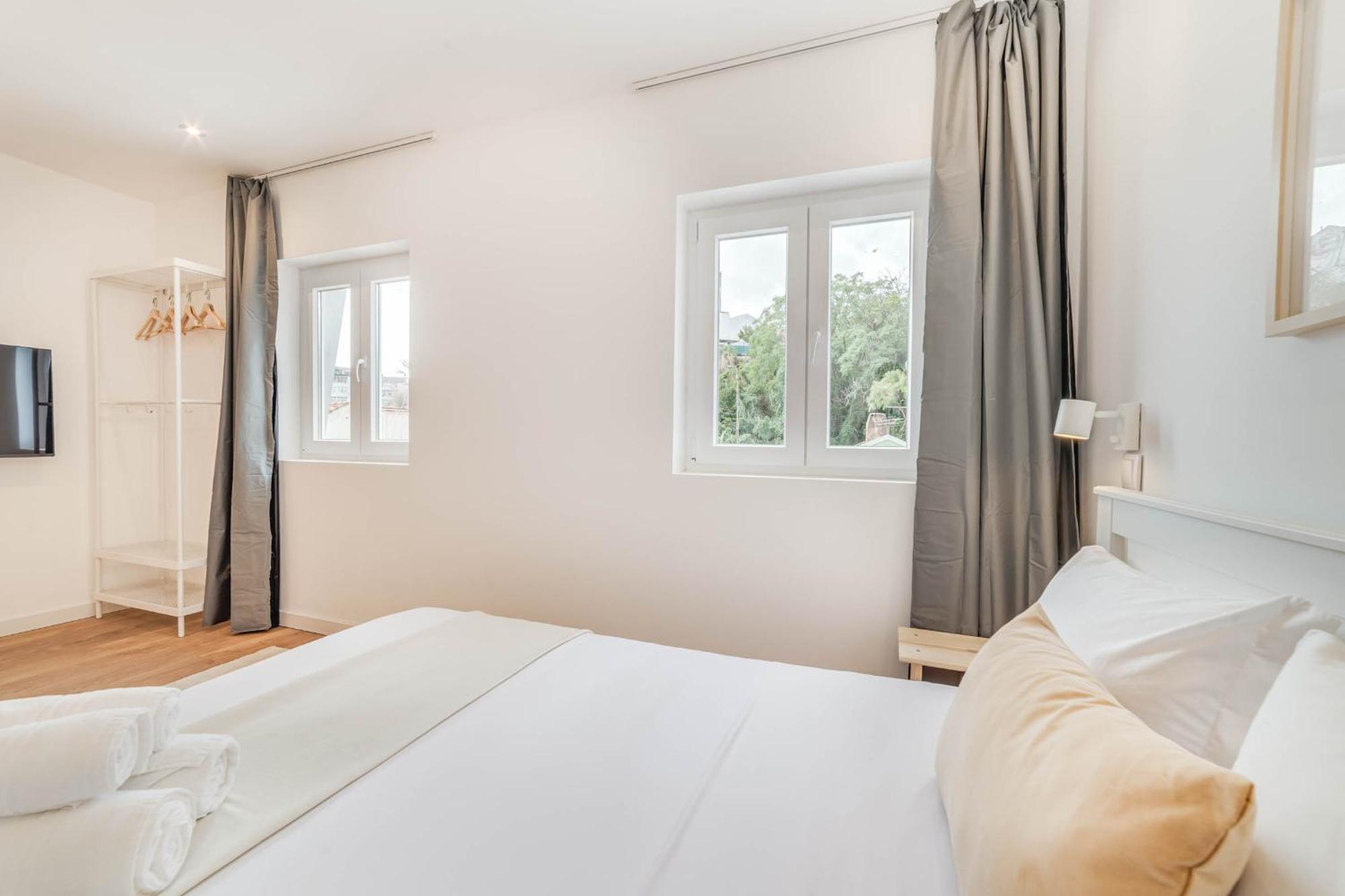 Blue Charm - Campolide Apartamento