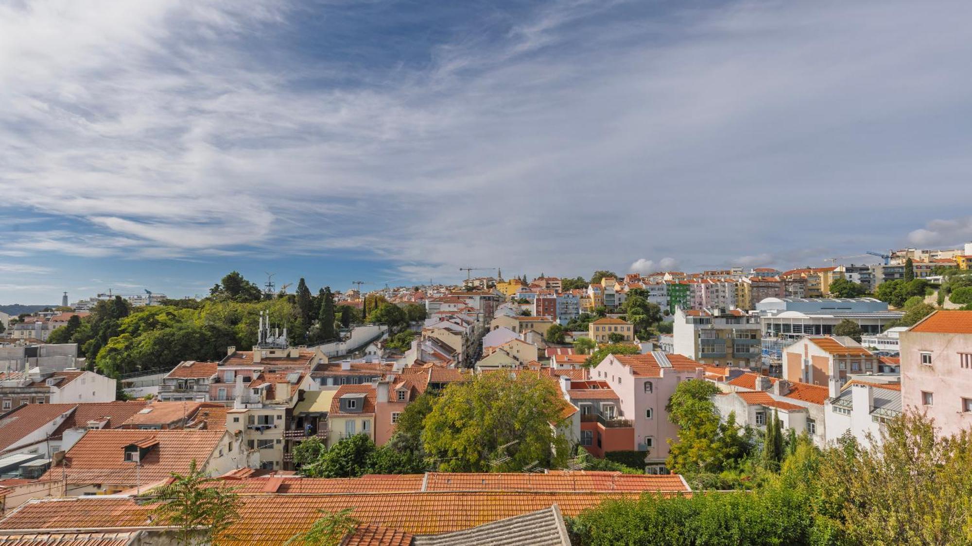 Apartment Sunny Design In Praca Flores By Lovelystay Lisbon