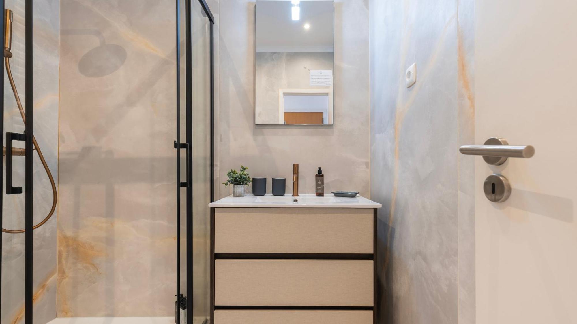 Sunny Design In Praca Flores By Lovelystay Apartment