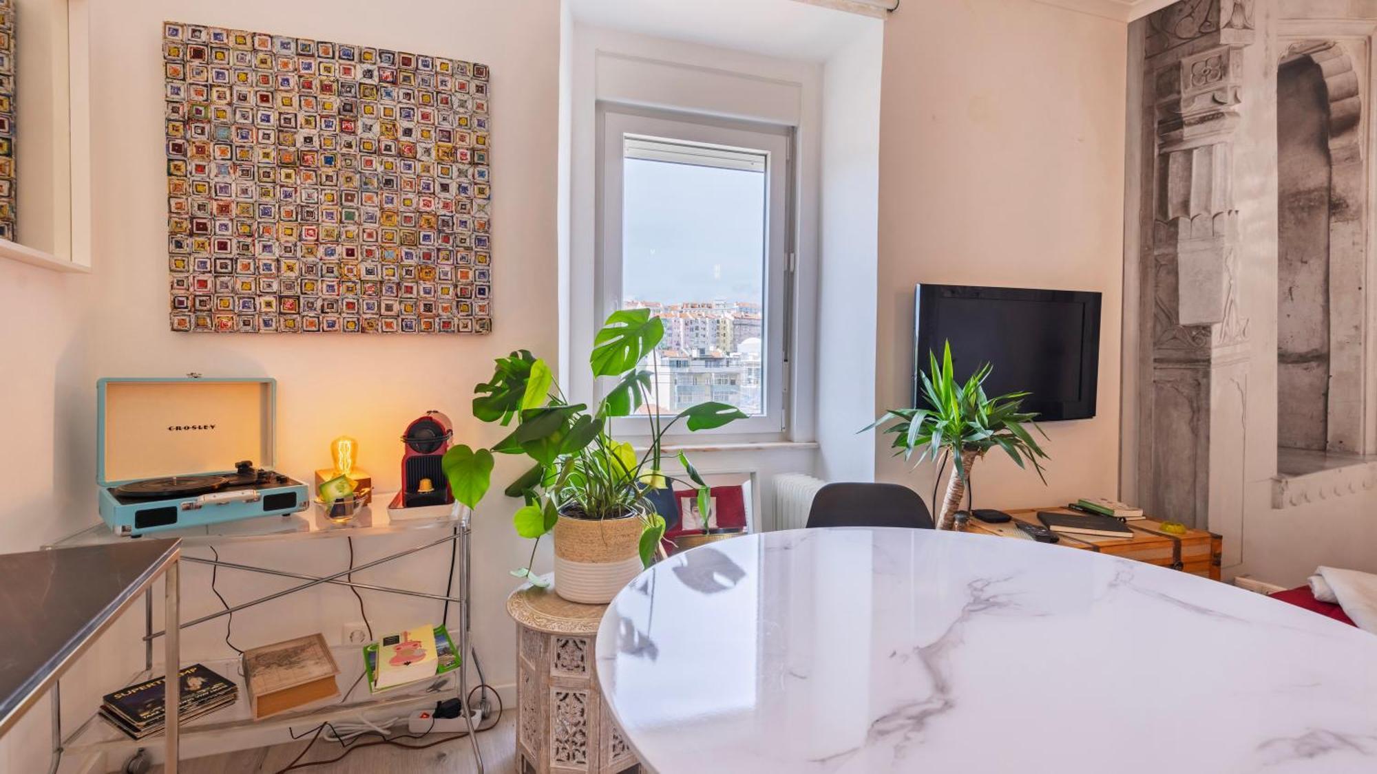 Apartment Sunny Design In Praca Flores By Lovelystay Lisbon