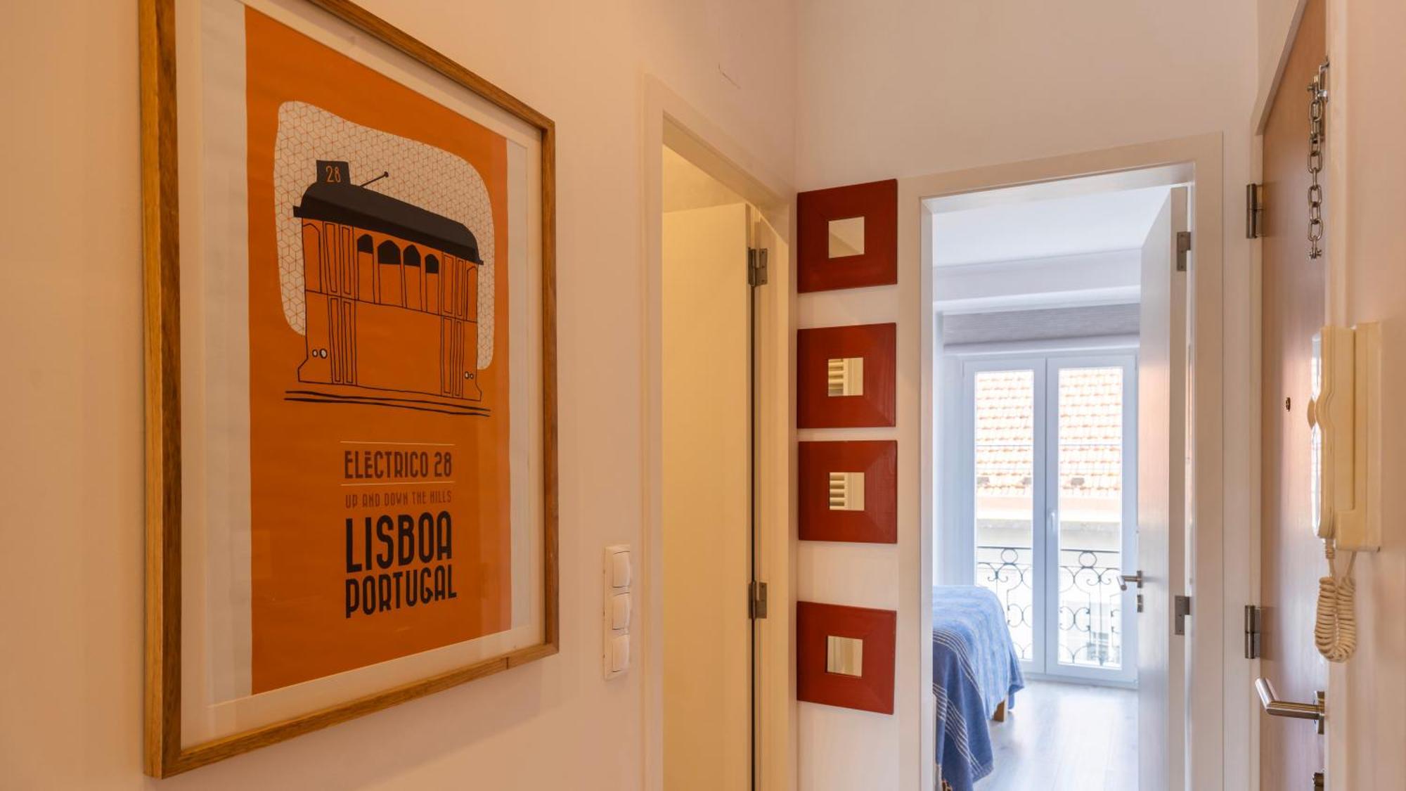 Sunny Design In Praca Flores By Lovelystay * Lisbon
