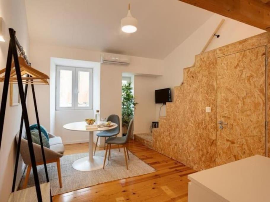 Portucale ! Santos Loft Mezzanine Apartamento Lisboa