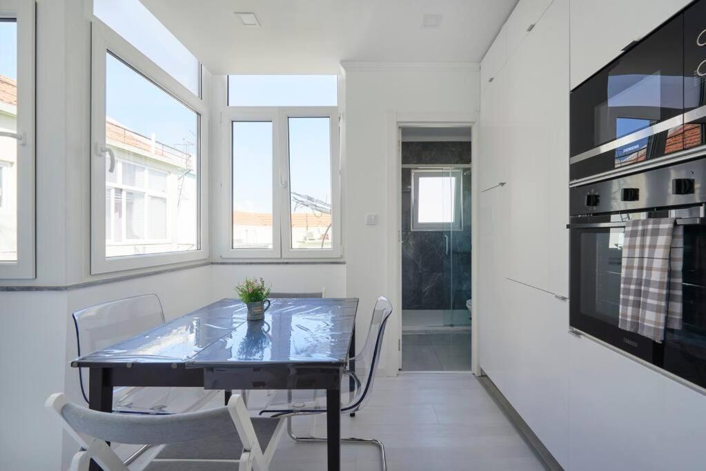 Bright Brand In Center With Ac Apartamento *