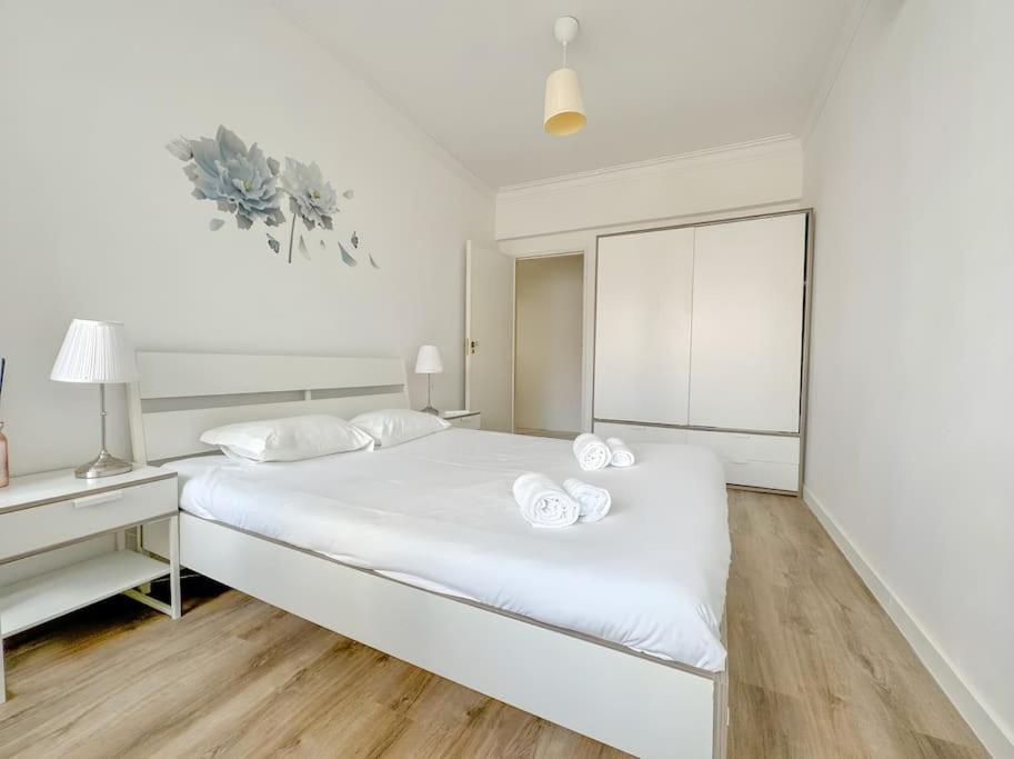 Pascoal De Melo Flat By Homeful Homes Apartamento