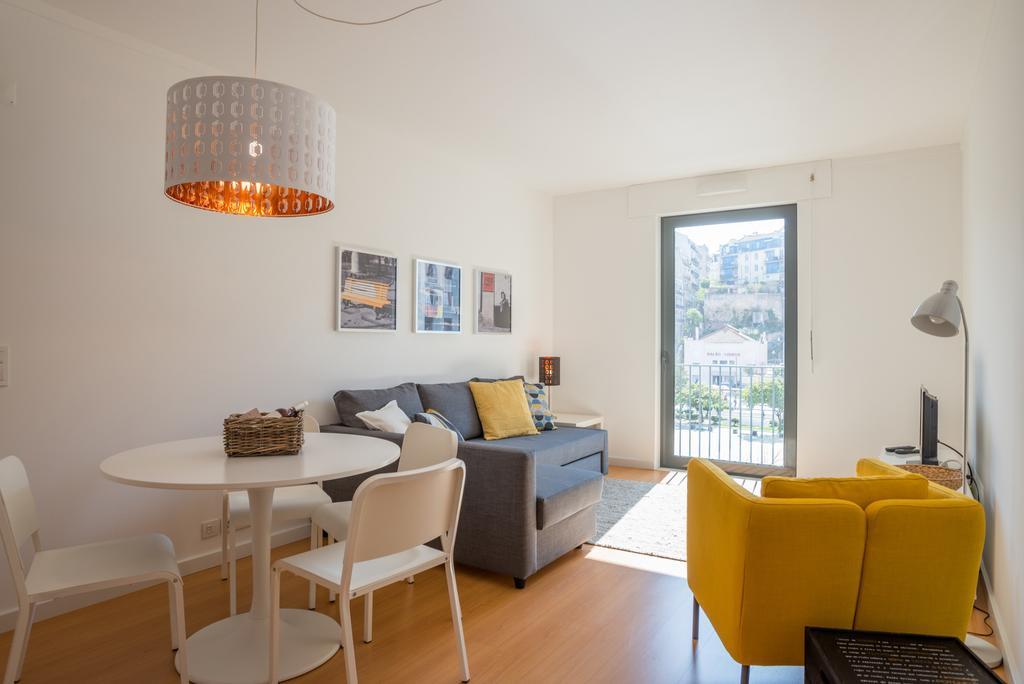 Flh Martim Moniz Castle View Flat Apartment Lisbon