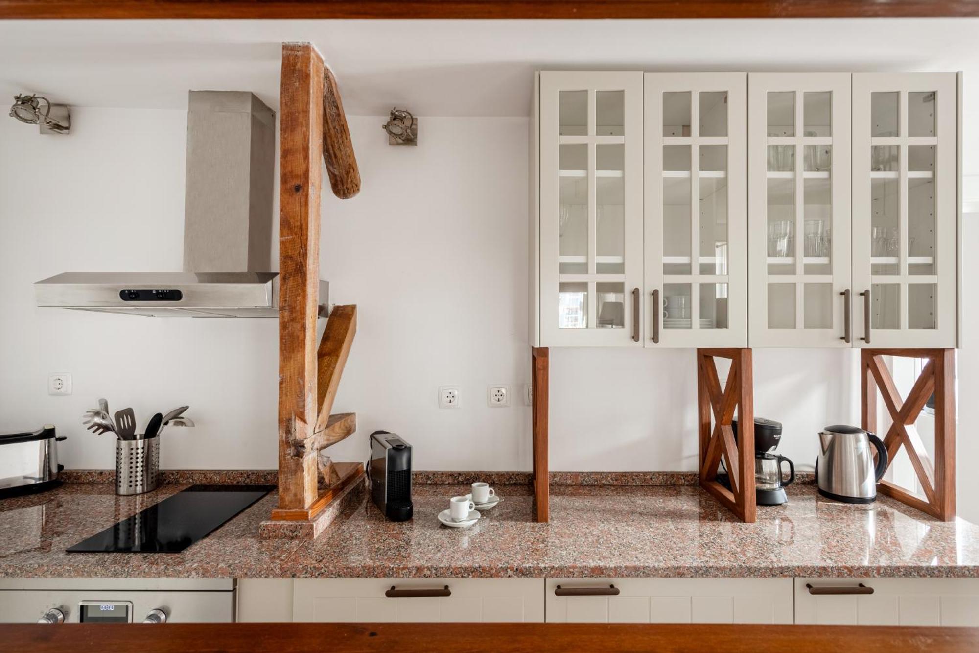 Cozy Nest In Santa Catarina * Lisboa
