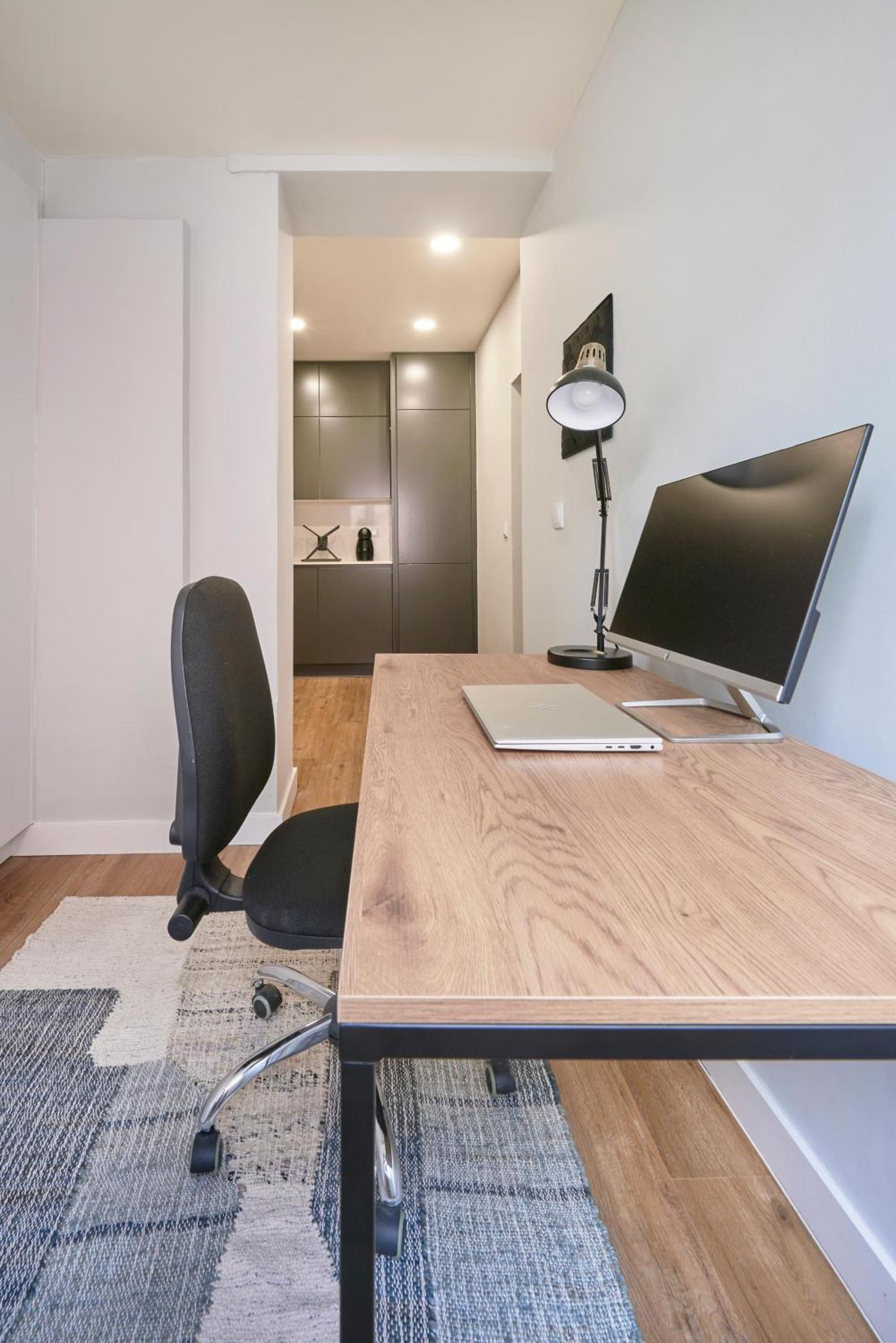 Apartamento Modern 2 Bed In Campolide Near Amoreiras