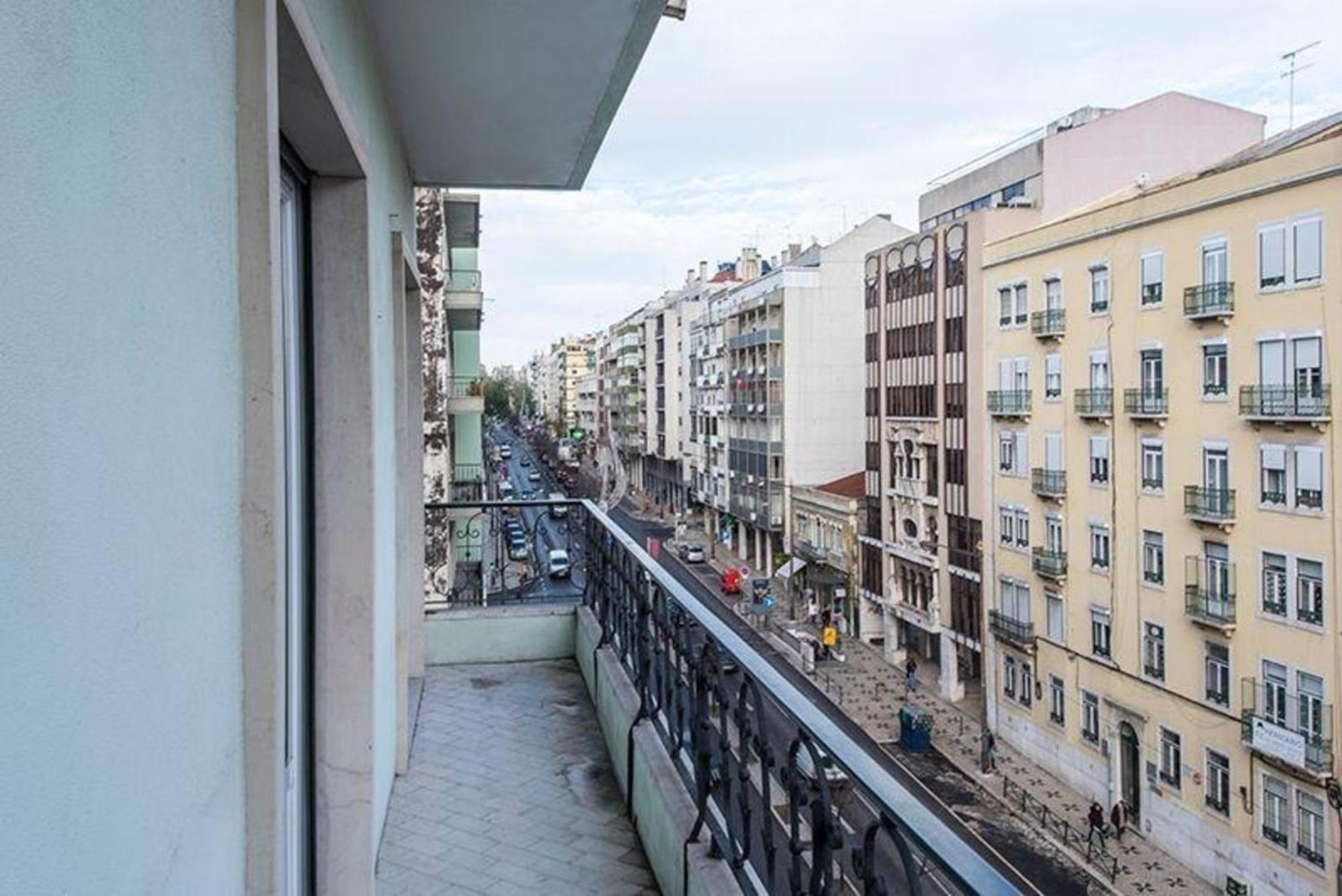 Studio Fuer 9 Personen Und 1 Kind In Lissabon, Regio De Costa De Lisbon