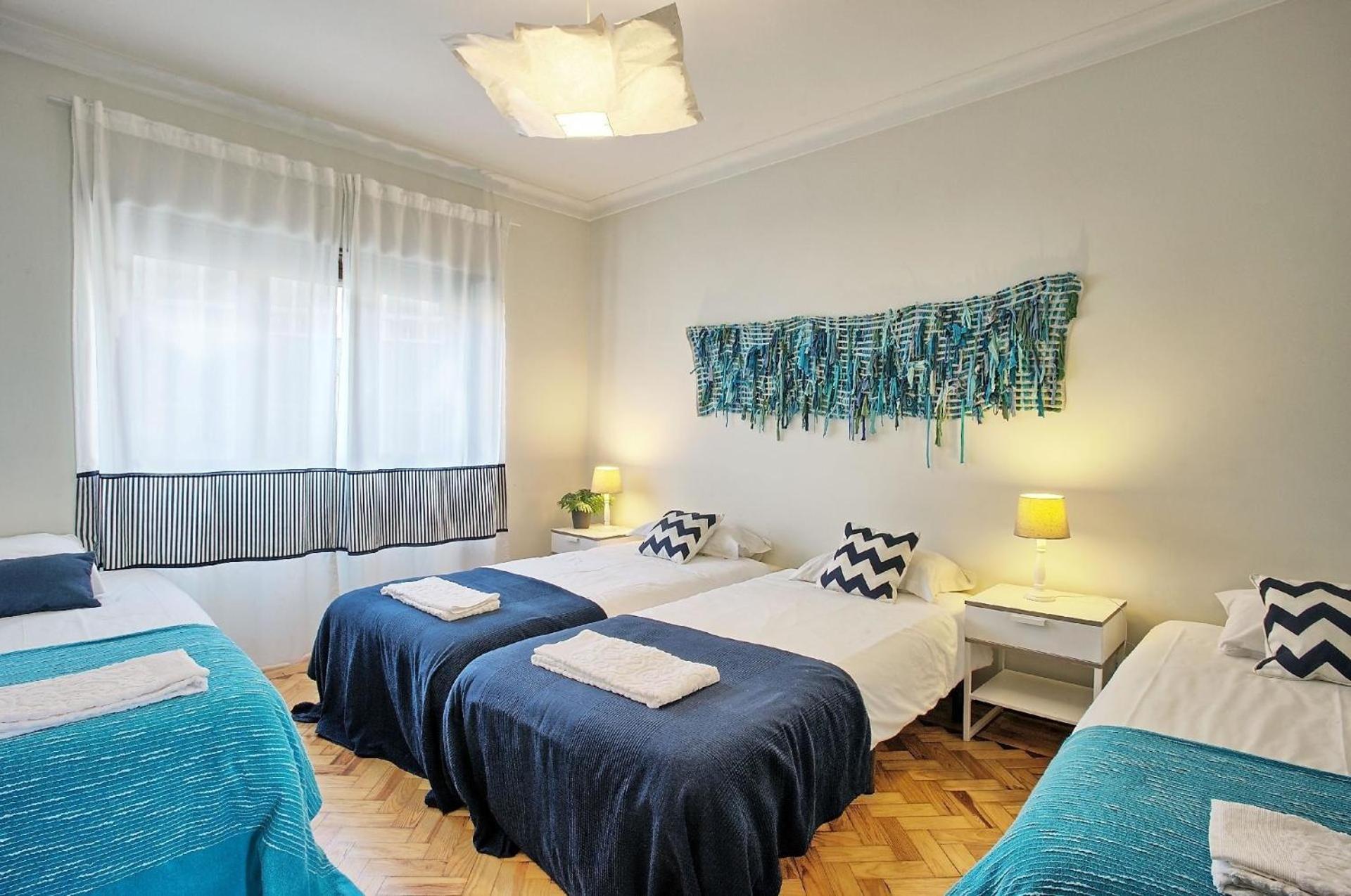 Fuer 20 Personen In Lissabon, Regio De Costa De Apartamento *