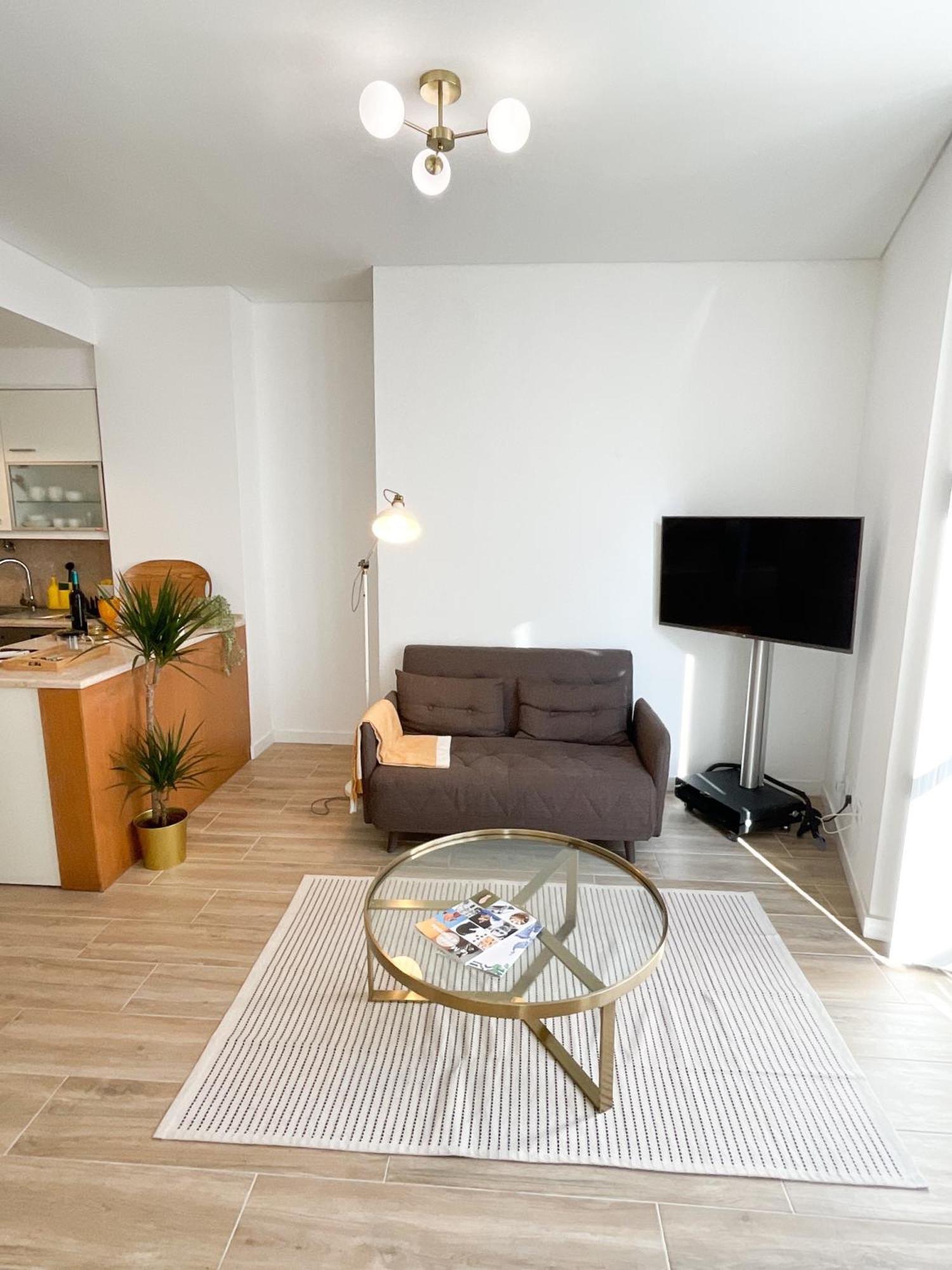 Luxury In Chiado 1 Br Apartamento *