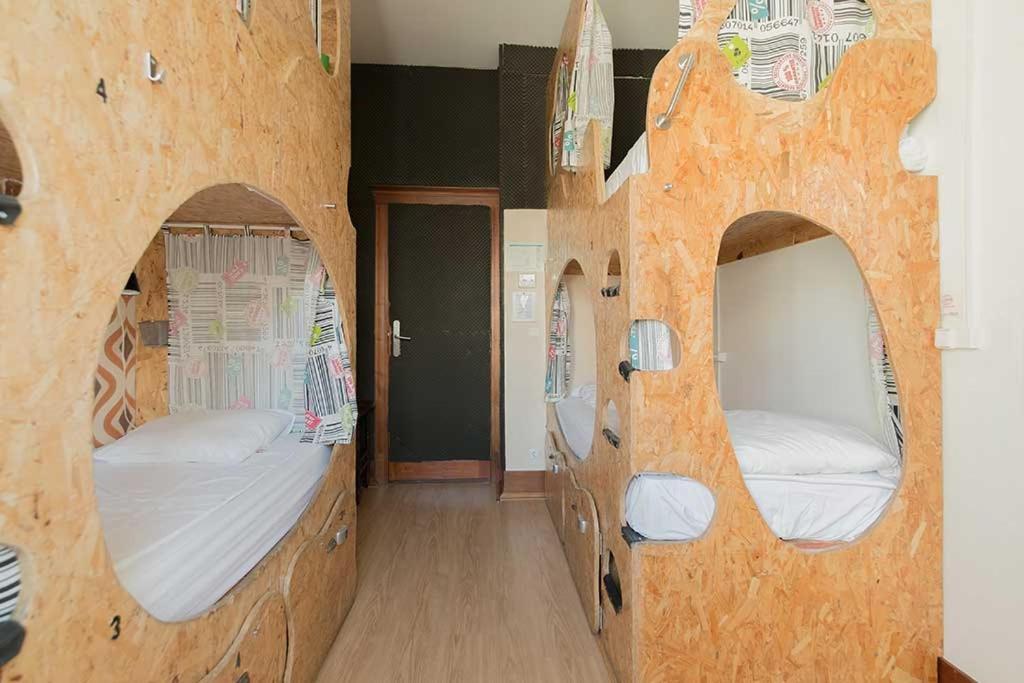 Sunset Destination Hostal *