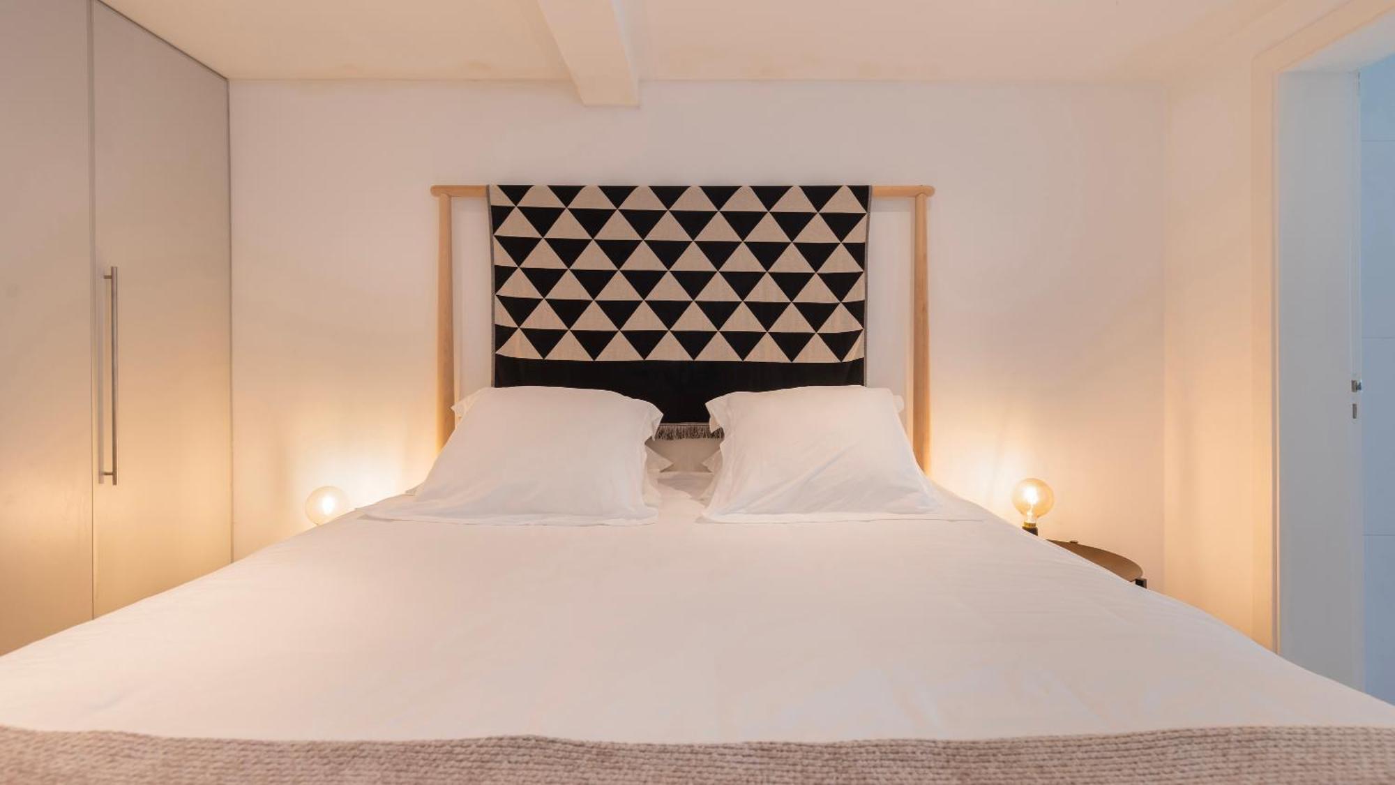 1bdr With Terrace In Alfama Centre By Lovelystay *
