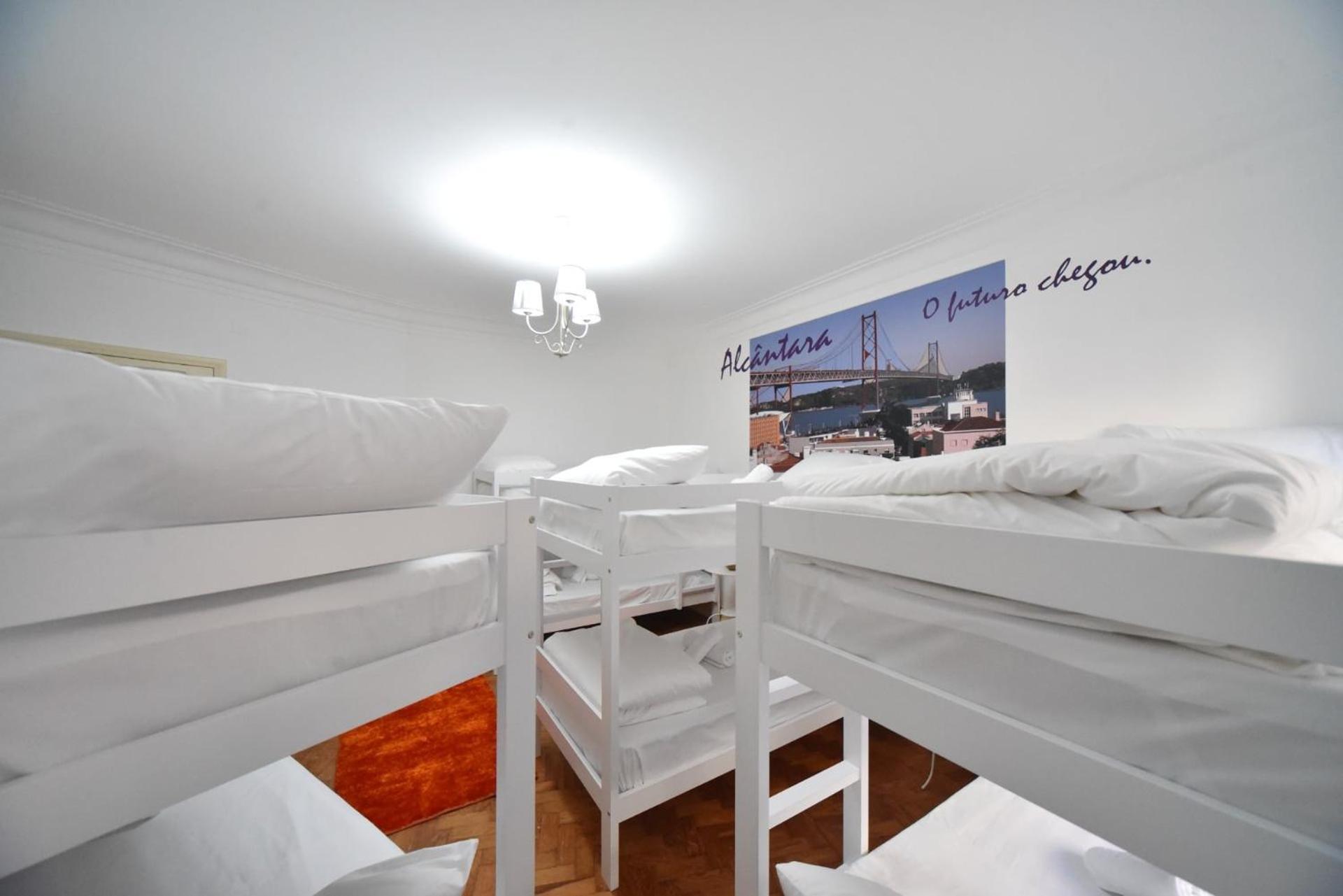 Hostal Brothers Place *