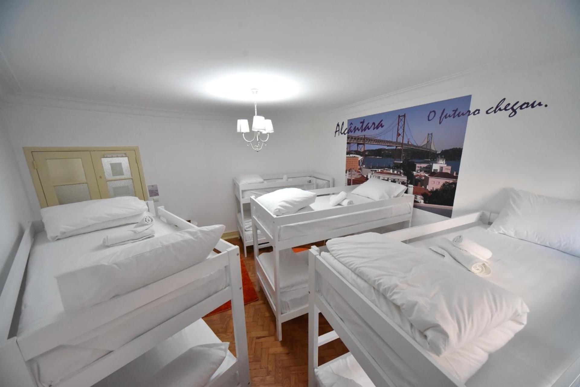 Hostal Brothers Place Lisboa