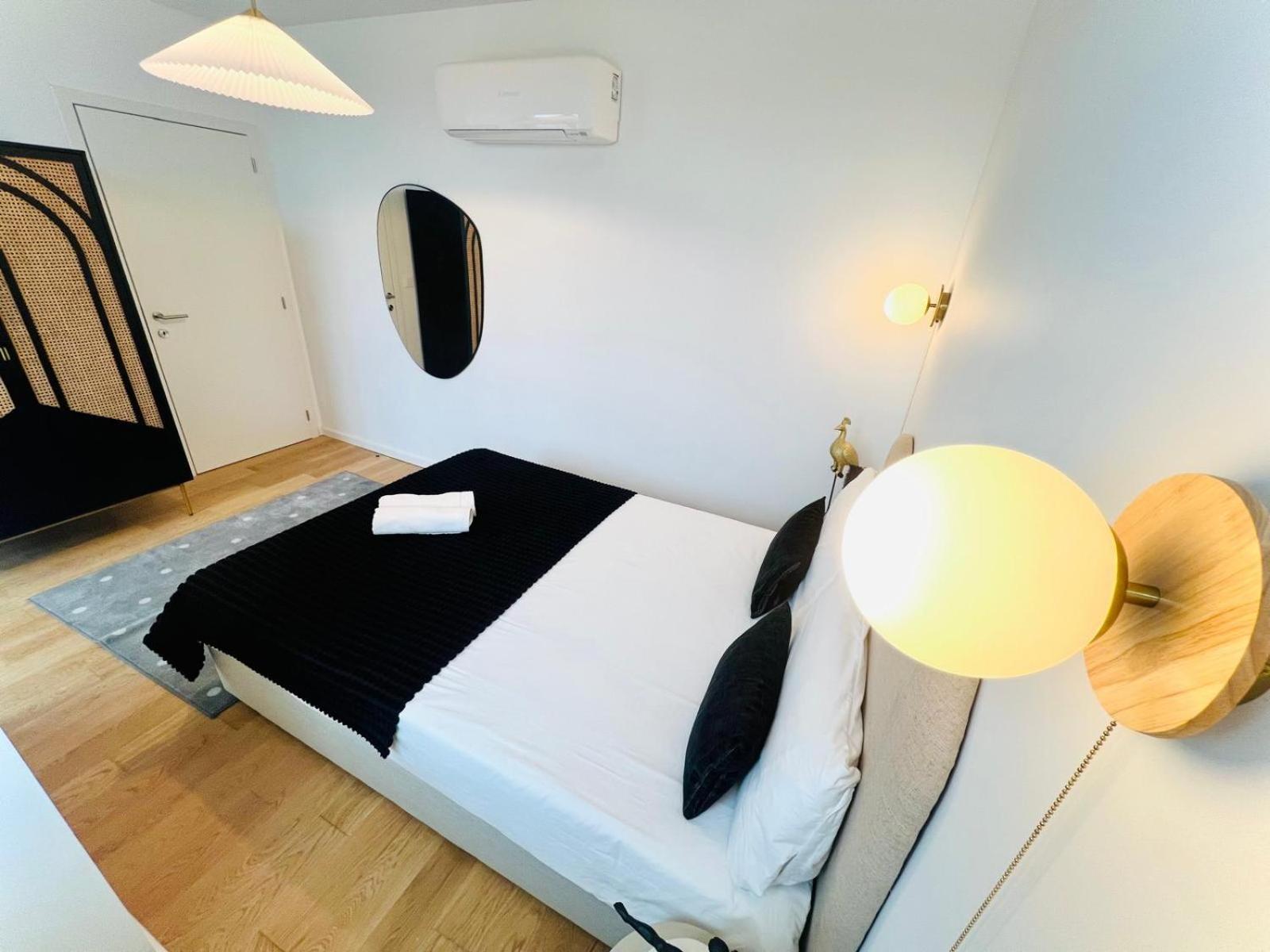 Pink House Beautiful 2 Bedroom Flat In Center Apartamento