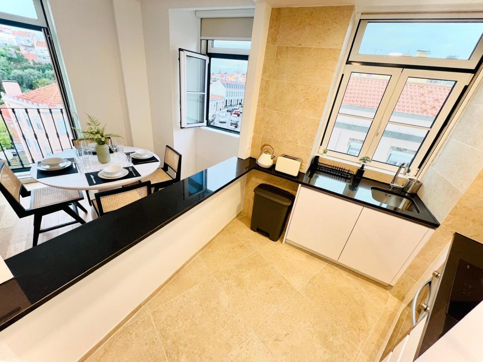 Pink House Beautiful 2 Bedroom Flat In Center Apartamento Lisboa