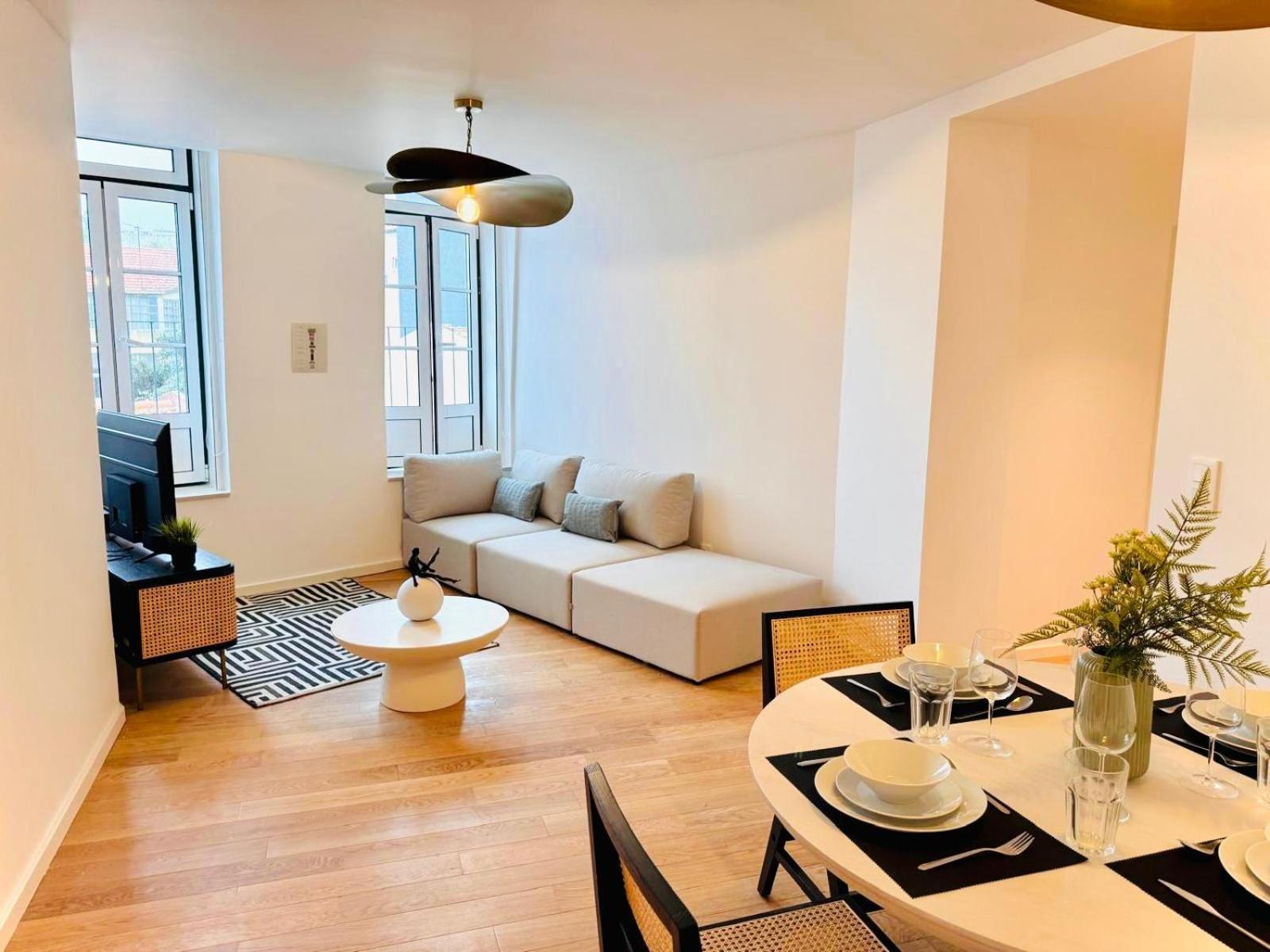 Pink House Beautiful 2 Bedroom Flat In Center Apartamento