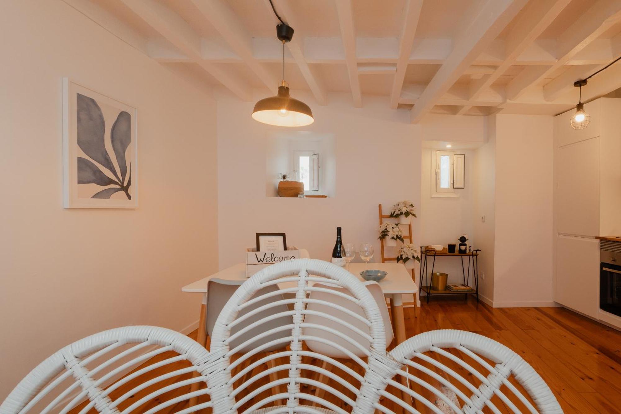 Apartamento Stylish Getaway In A Mezzanine Flat By The Castle