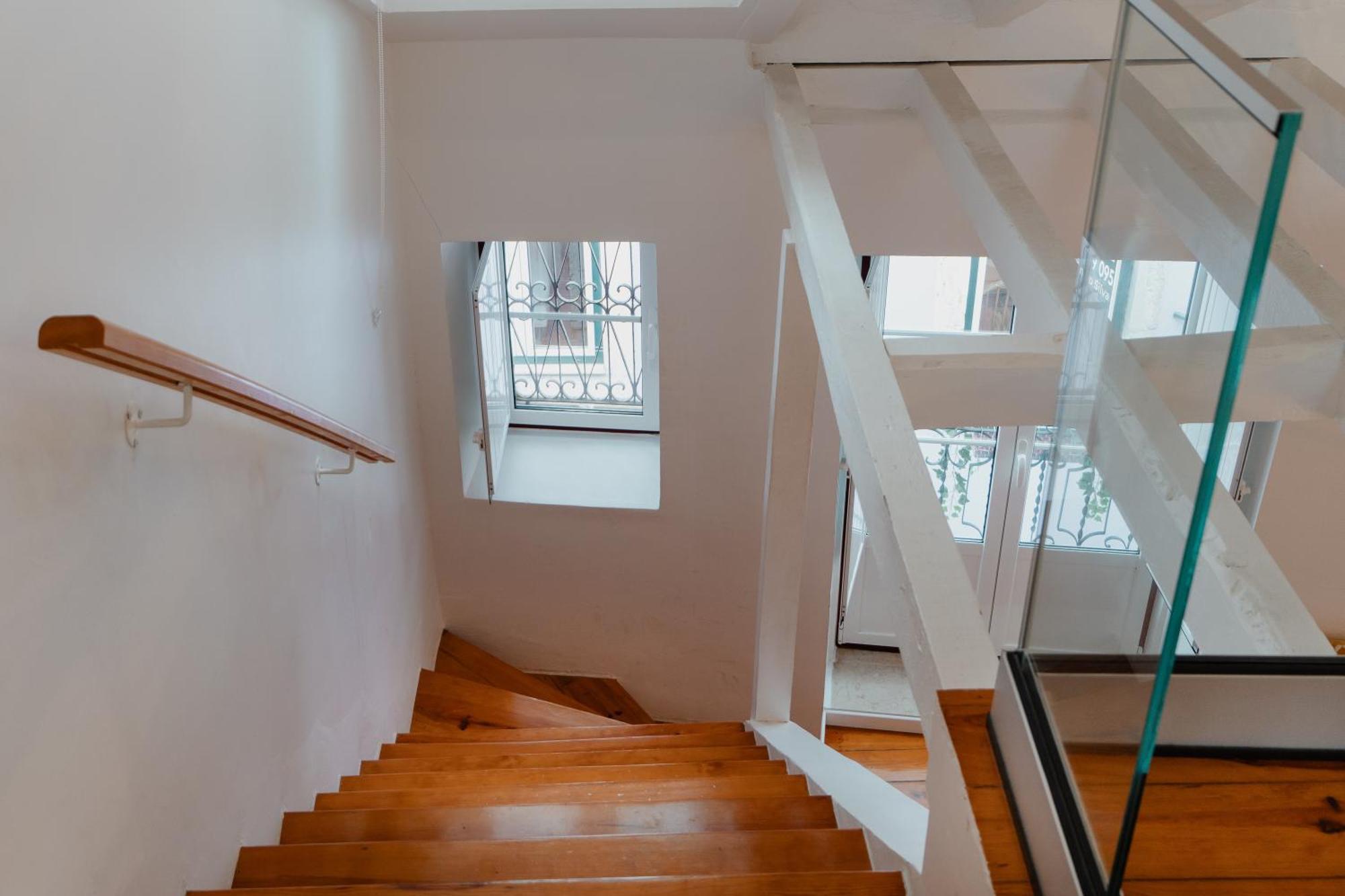 Apartamento Stylish Getaway In A Mezzanine Flat By The Castle Lisboa