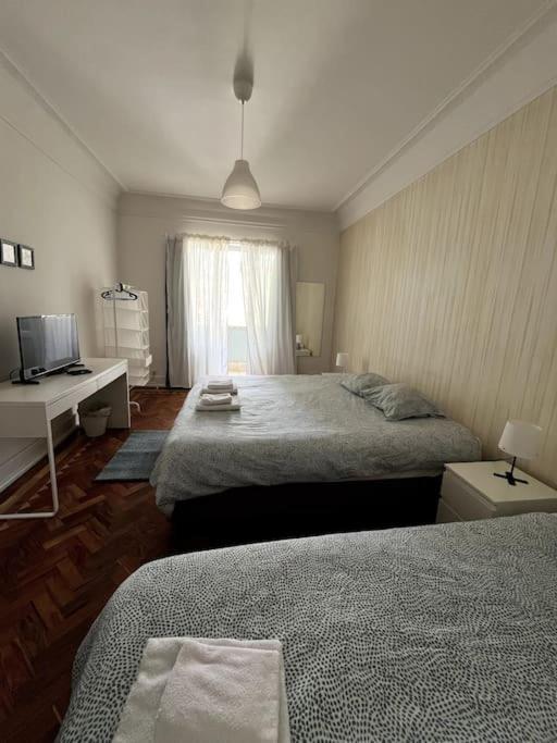 Privada 3 Grande Con Balcon Pensión