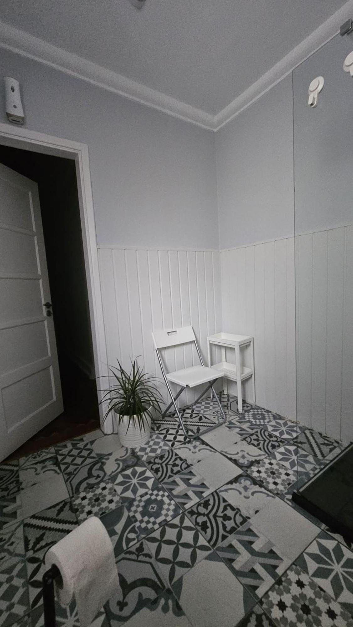 Pensión Privada 3 Grande Con Balcon Lisboa